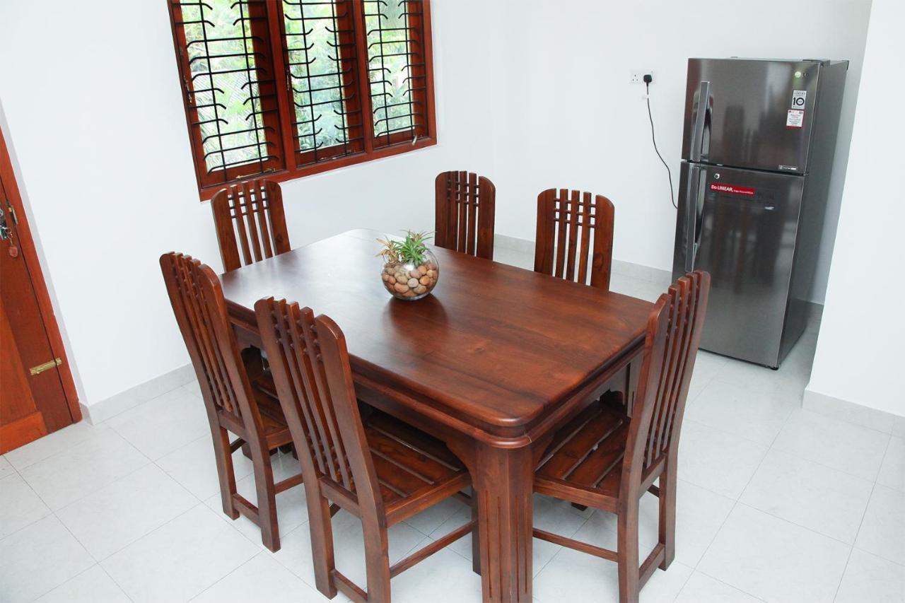 12 B Lewella Road, Kandy. ภายนอก รูปภาพ