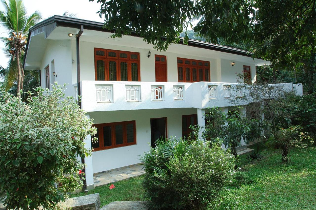 12 B Lewella Road, Kandy. ภายนอก รูปภาพ