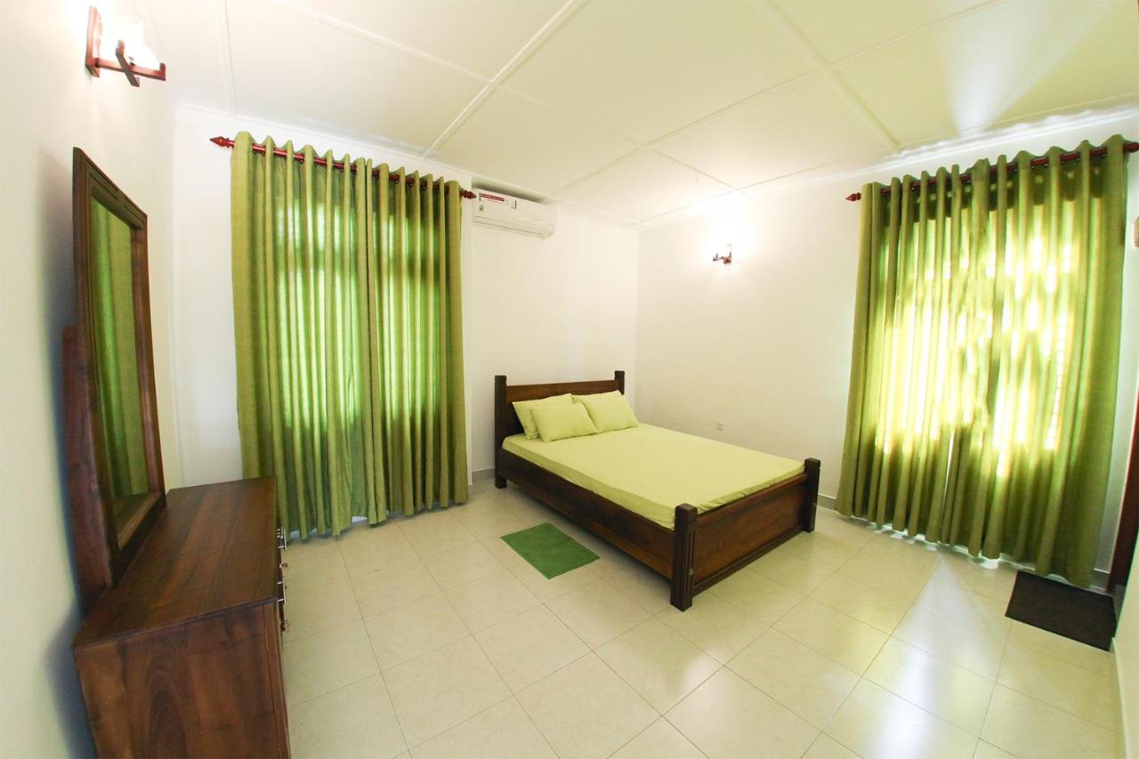 12 B Lewella Road, Kandy. ภายนอก รูปภาพ
